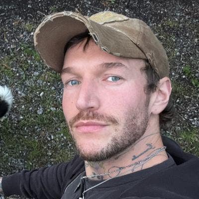 Dbl En-suite needed for meeee :)  Main Photo