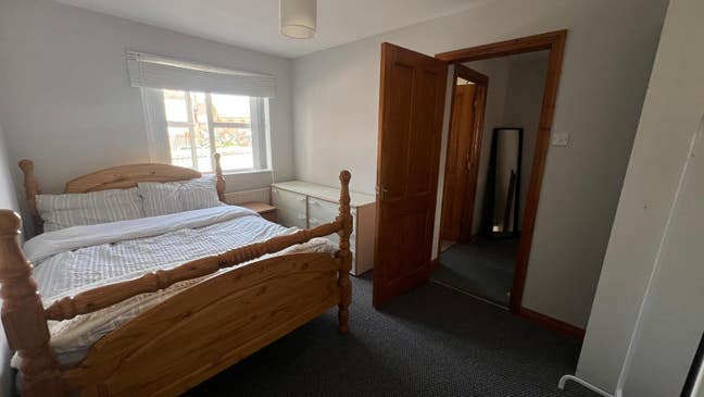 Double bedroom in East Belfast Main Photo