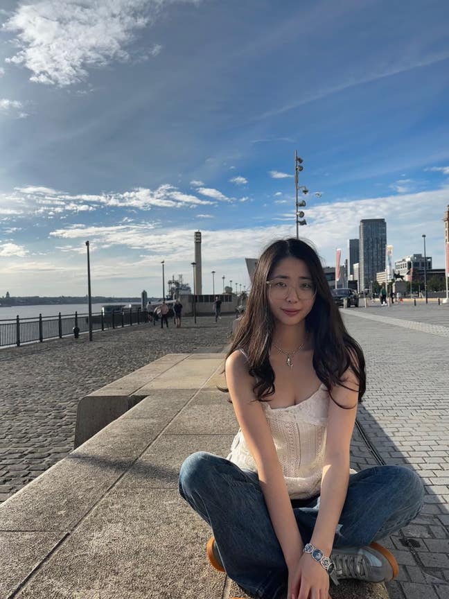 Student Female seeks a single or double room Main Photo
