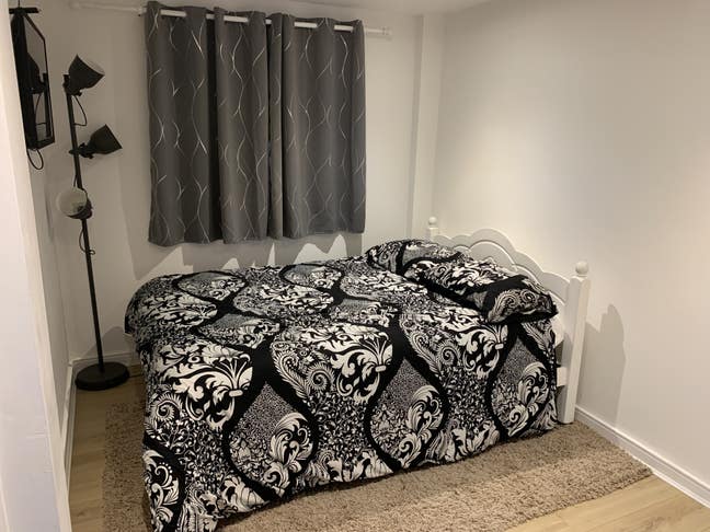 Comfortable weekday En-suite room Chippenham  Main Photo