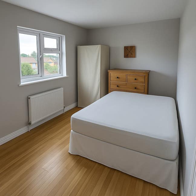 Large Double Room – All Bills Included Main Photo