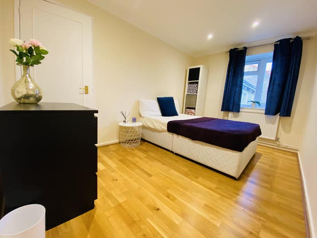 Sunny double room  Main Photo