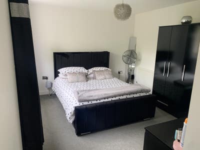Very clean large room cmk  Main Photo
