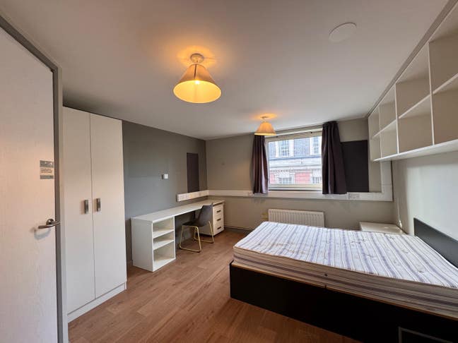 East  Central House | En-suite for 200 per week! Main Photo