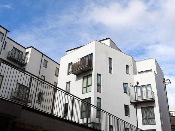 Base Buildings 1bed S1 West Street Main Photo