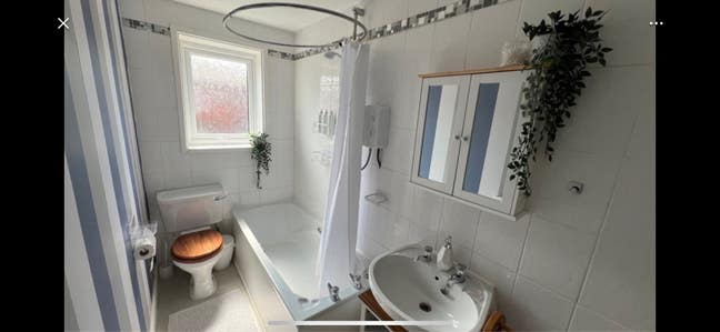 Whole house to share with just ONE person Main Photo