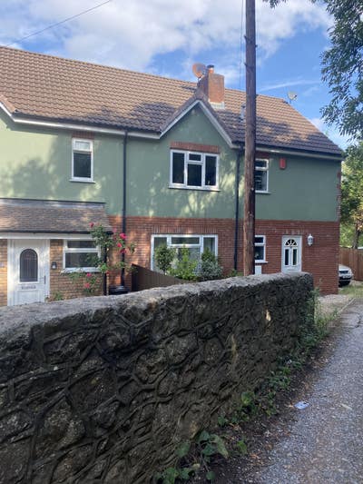 Lovely room in beautiful relaxed house share  Main Photo
