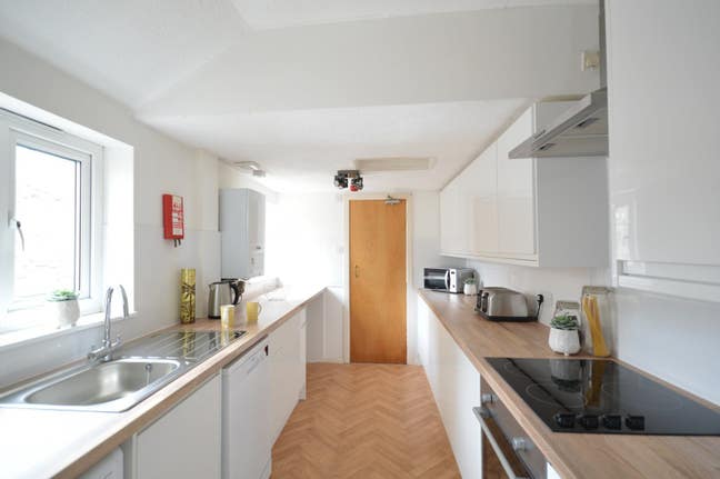 Student house-share Clifton Place  Main Photo