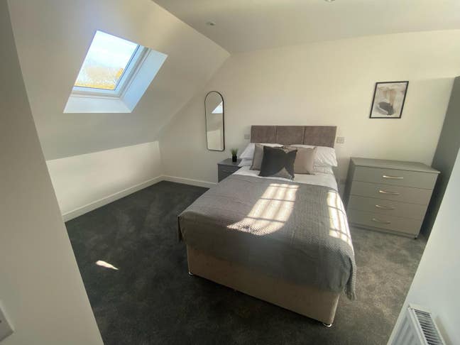 1 En-Suite Close to Qa - 0% Deposit Option! Main Photo