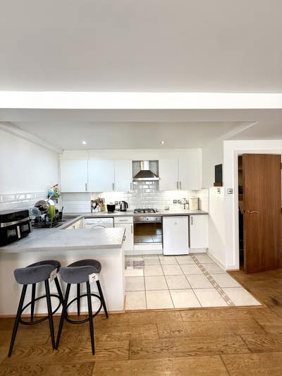 2 Double Bedroom Flat For Rent Main Photo