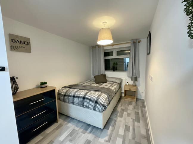 New Beatuiful Studio's to Let in West Bromwich Main Photo