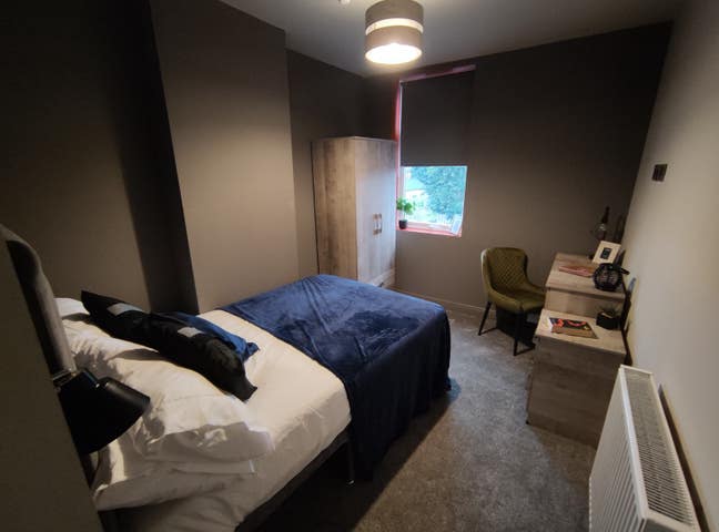 Hassle‑free modern rooms for working professional Main Photo