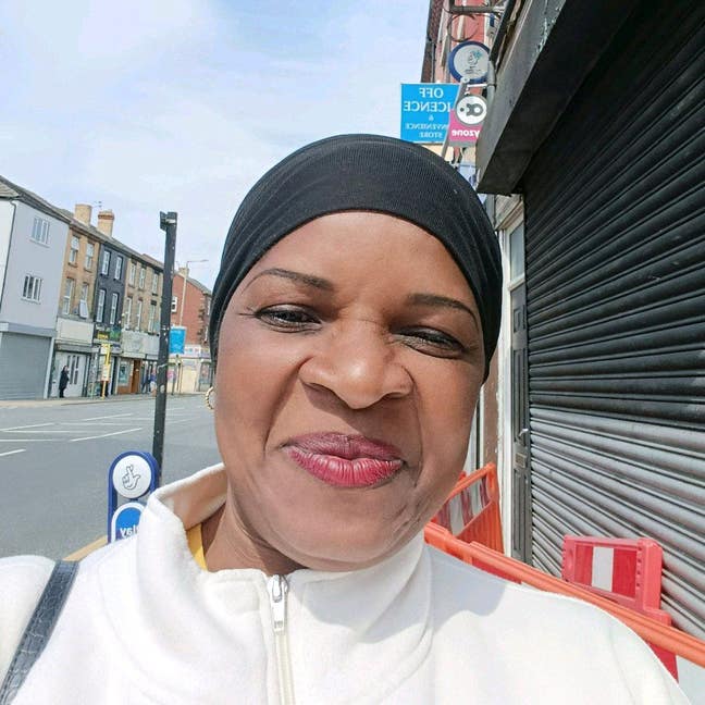 48 year old Female seeks a single or double room Main Photo