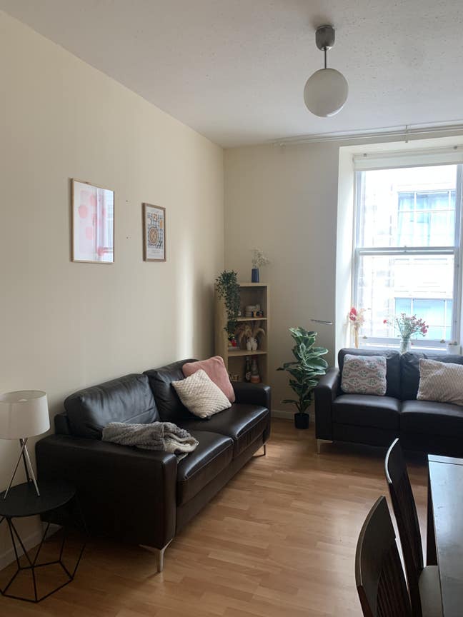 Lovely double bedroom to rent in city centre  Main Photo