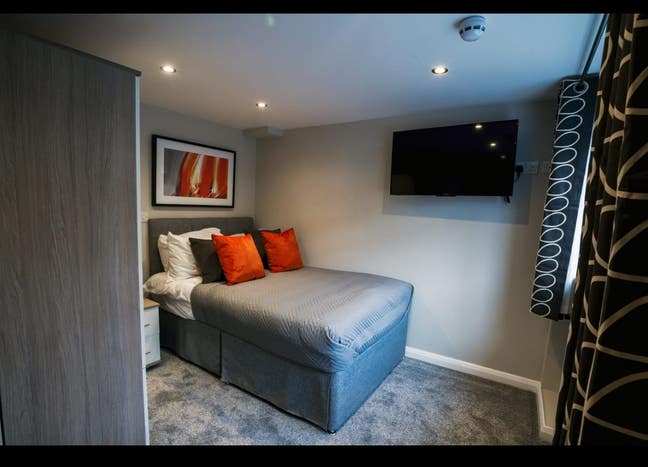 Double Rooms in house share  Main Photo