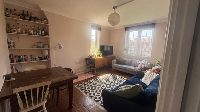 Spacious Double Room 5 min from Borough station Main Photo