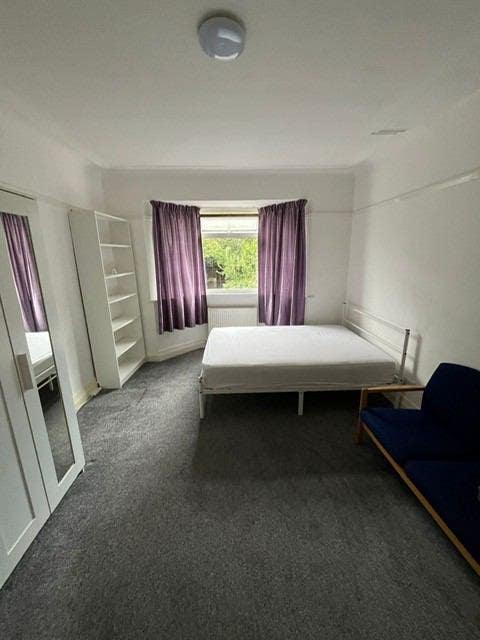 Room to Rent, Golders Green, London NW11 8JL Main Photo