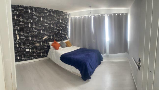Big spacious standard house in chatham  Main Photo