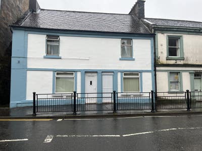 1 Bedroom Flat Kilbirnie  Main Photo