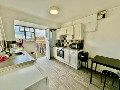 🎉Room in Super Central Marylebone Flatshare Main Photo