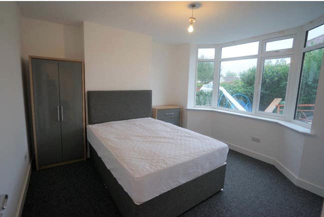 Modern Furnished Rooms to Rent-Stanley Main Photo