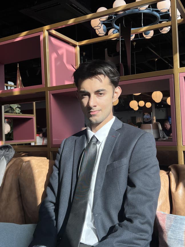 Working Student Looking for accommodation Main Photo