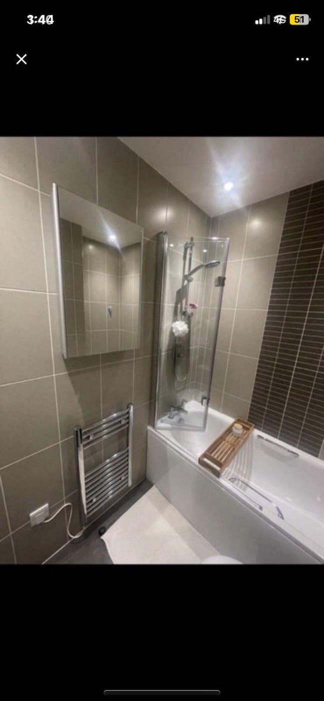 Room for rent asap :) Main Photo