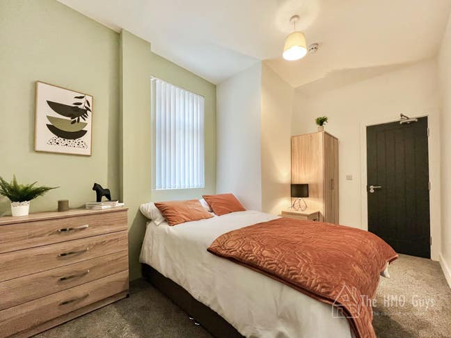 Brand New Luxury House Share! Central Wigan Main Photo