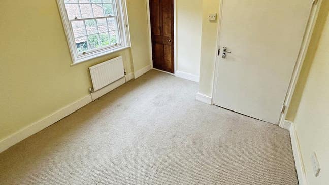 Double Bedroom to Rent Main Photo