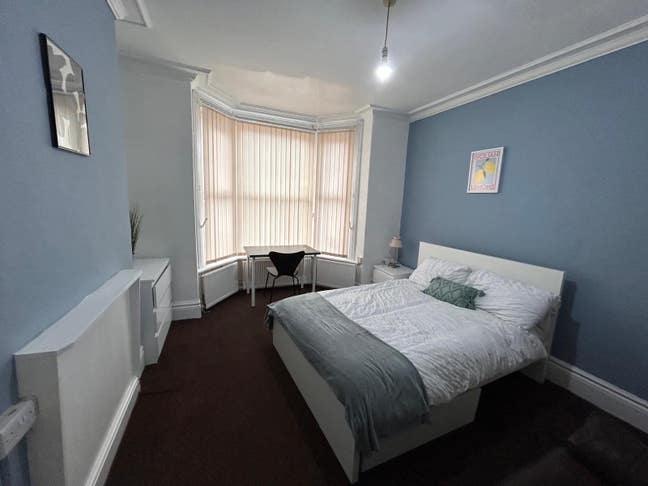 ***Amazing rooms with Kitchenettes*** Main Photo