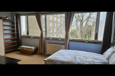 Studio Flat, Kersfield House, SW15 Main Photo
