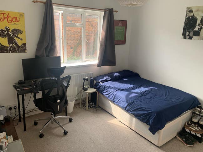 Spacious Double Room available in Parsons Green Main Photo