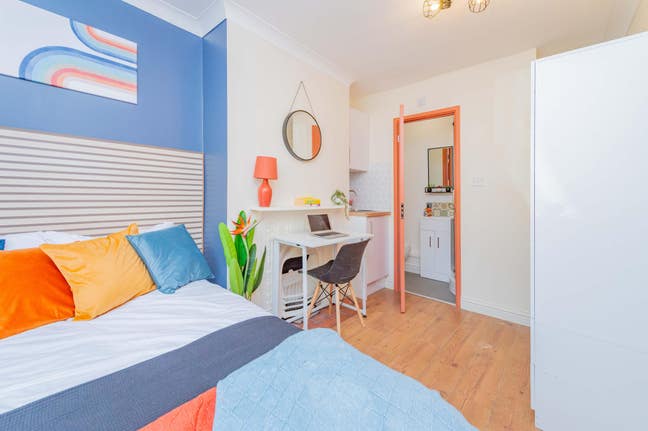 ✨Studio room close to city ✨ Main Photo