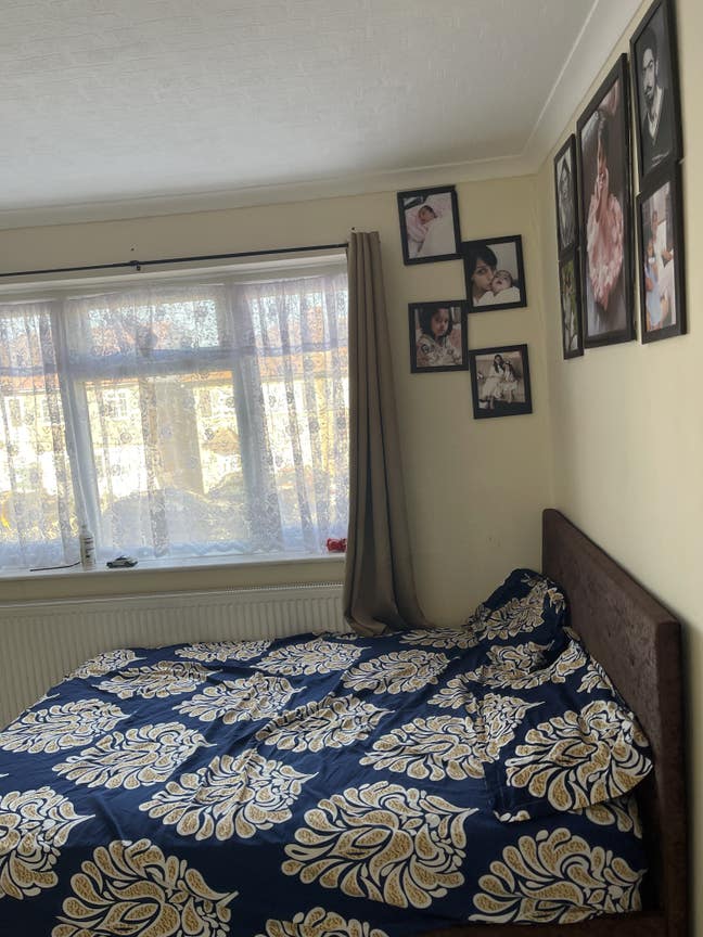 Double room available all bills including  Main Photo