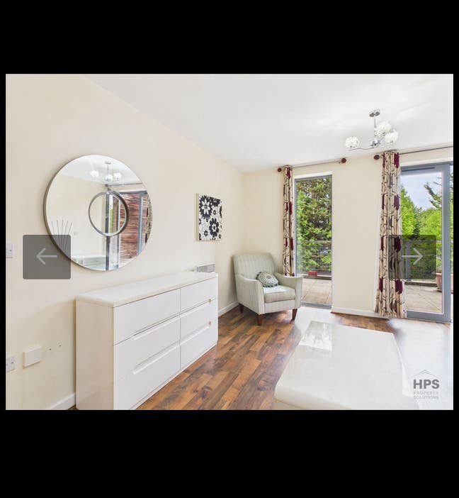 CENTRAL Spacious furnished 1 bed flat  Main Photo