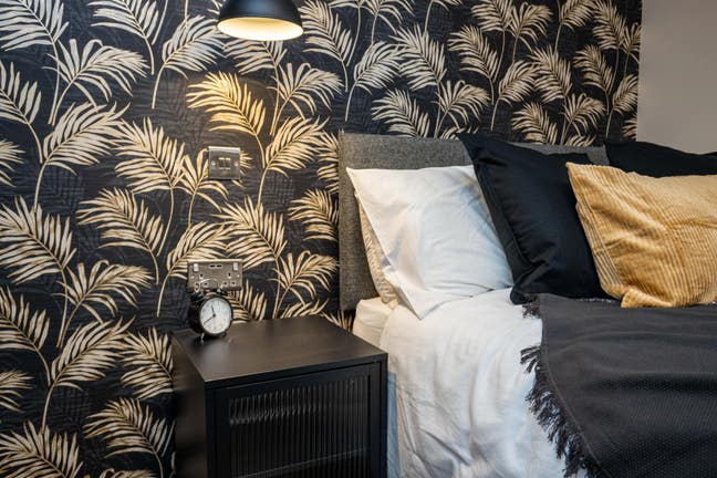 Double Ensuite Room in Quality Co-Living Main Photo