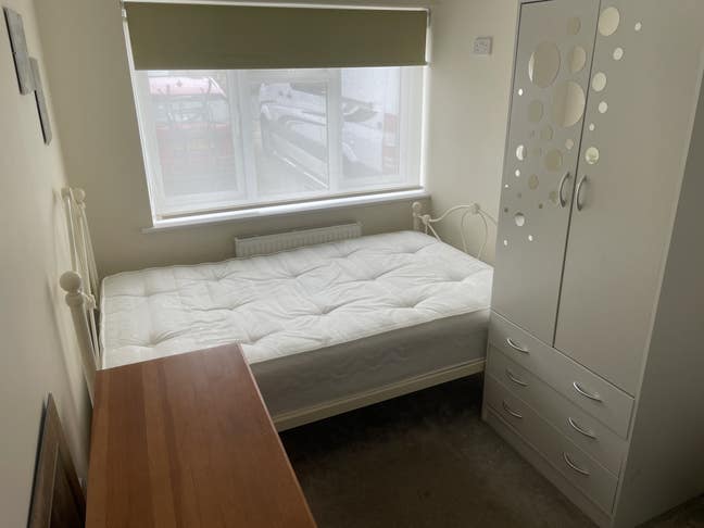 Double Room with Shower Room Main Photo