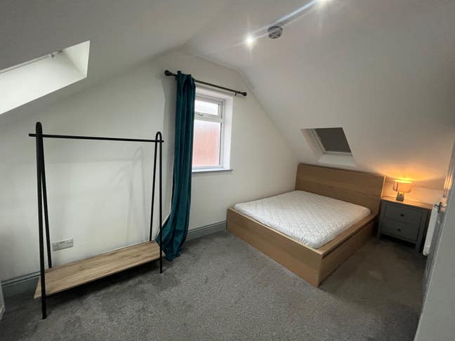 Double Ensuite Room - Whitehall Main Photo