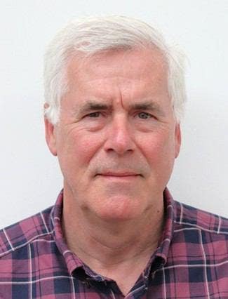 RCA MA – quiet, tidy + trained dog (Battersea) Main Photo