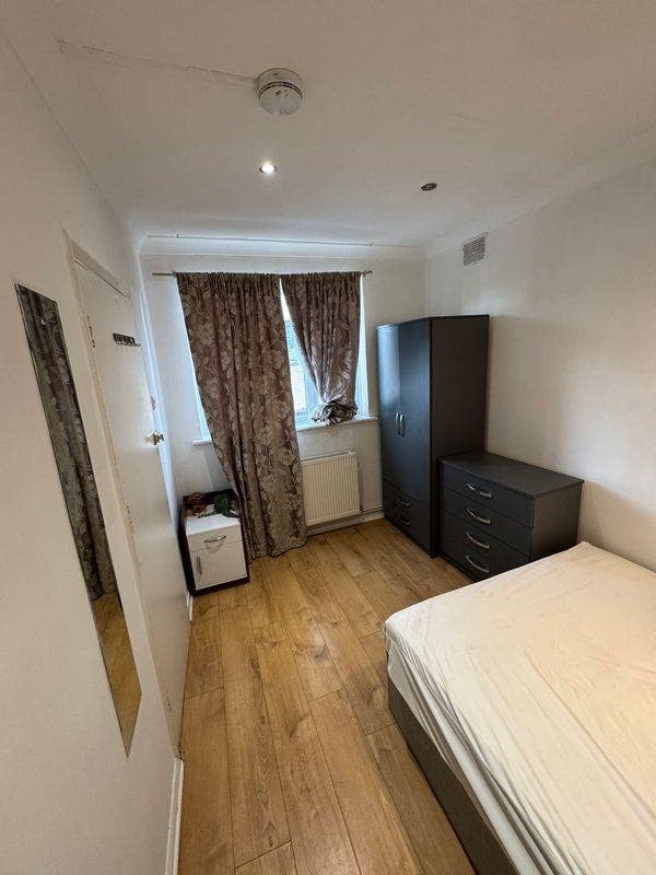 🛌Double Room for Single Use to Let in - Eltham Main Photo