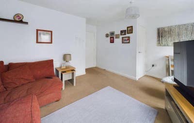 Furnished Room Available in Central Stafford Main Photo
