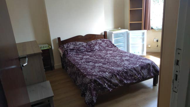 Furnished room, short lets ok Main Photo