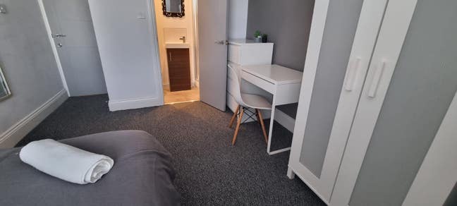Beautiful En-suite double rooms Main Photo