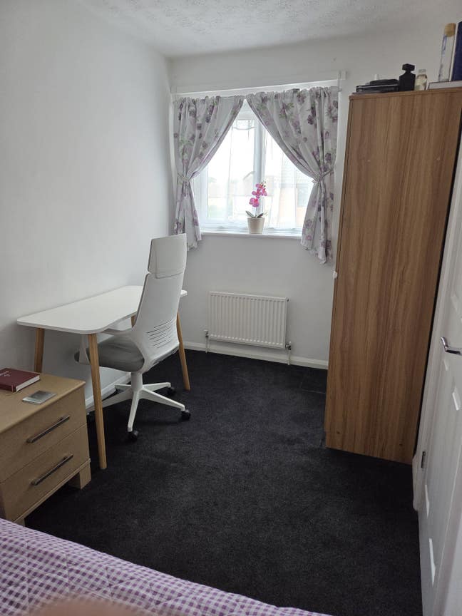 Double-room in a beautiful, quiet,semicentral area Main Photo