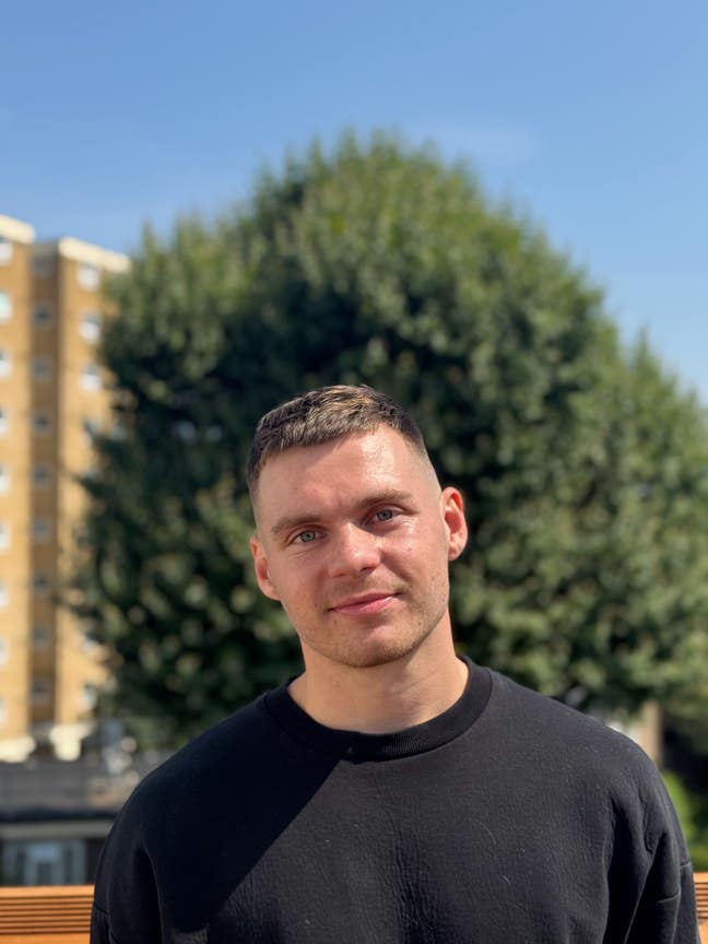 Looking for a double room or buddy up Main Photo