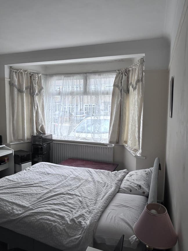 Large Double Room- Whitton- for Single Occupancy  Main Photo