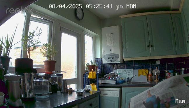 Low cost accommodation in Edgware HA8 Main Photo