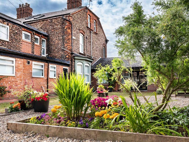 2 Bed 2 mins walk from uni Main Photo