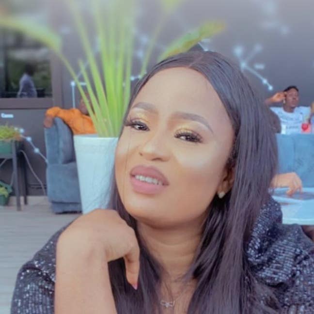 33 year old Female seeks a double room Main Photo