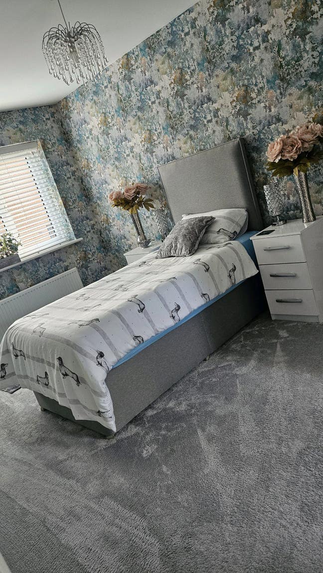 Modern clean home buckshaw village Main Photo